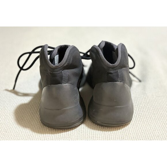Adidas Yeezy Boost Basketball Men/Youth Kids Shoes Size 5.0 US Onyx